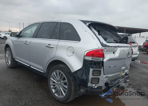 2013 Lincoln Mkx z USA, uszkodzony, nr VIN 2LMDJ6JK4DBL05846